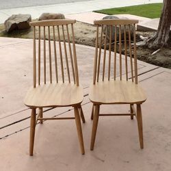 Set of 2 Threshold Harwich Highback Windsor Dining Chair