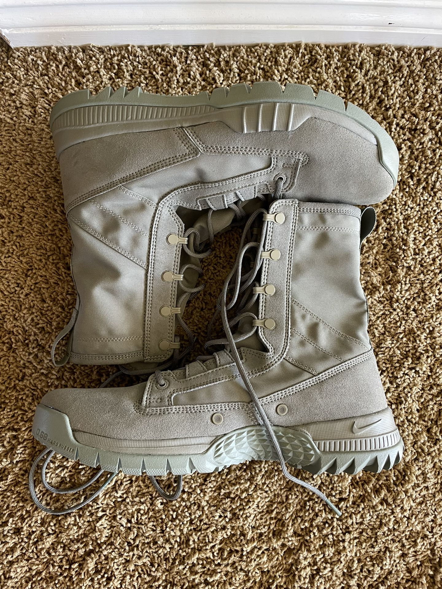 Nike Military Boot 10.5