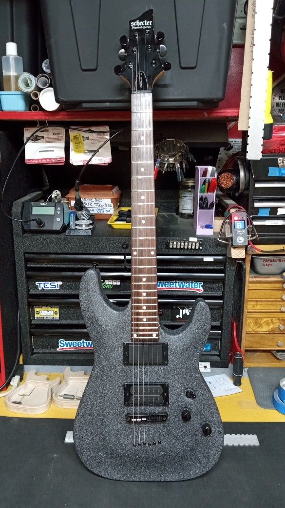 Schecter Omen 6