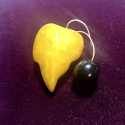 14k Russian Amber Brooch