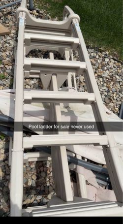 Pool ladder tag still on it barely used