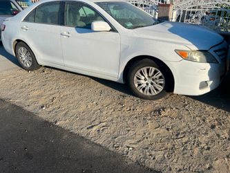 2011 Toyota camry