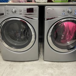 Whirlpool Duet Washer and Gas Dryer  Like New