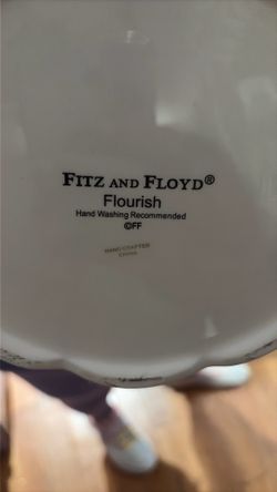 Soup bowl with Ladle For Serving