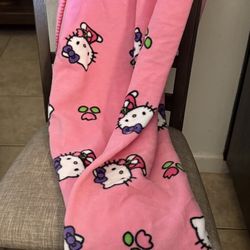 🌺 HELLO KITTY THROW BLANKET🌺