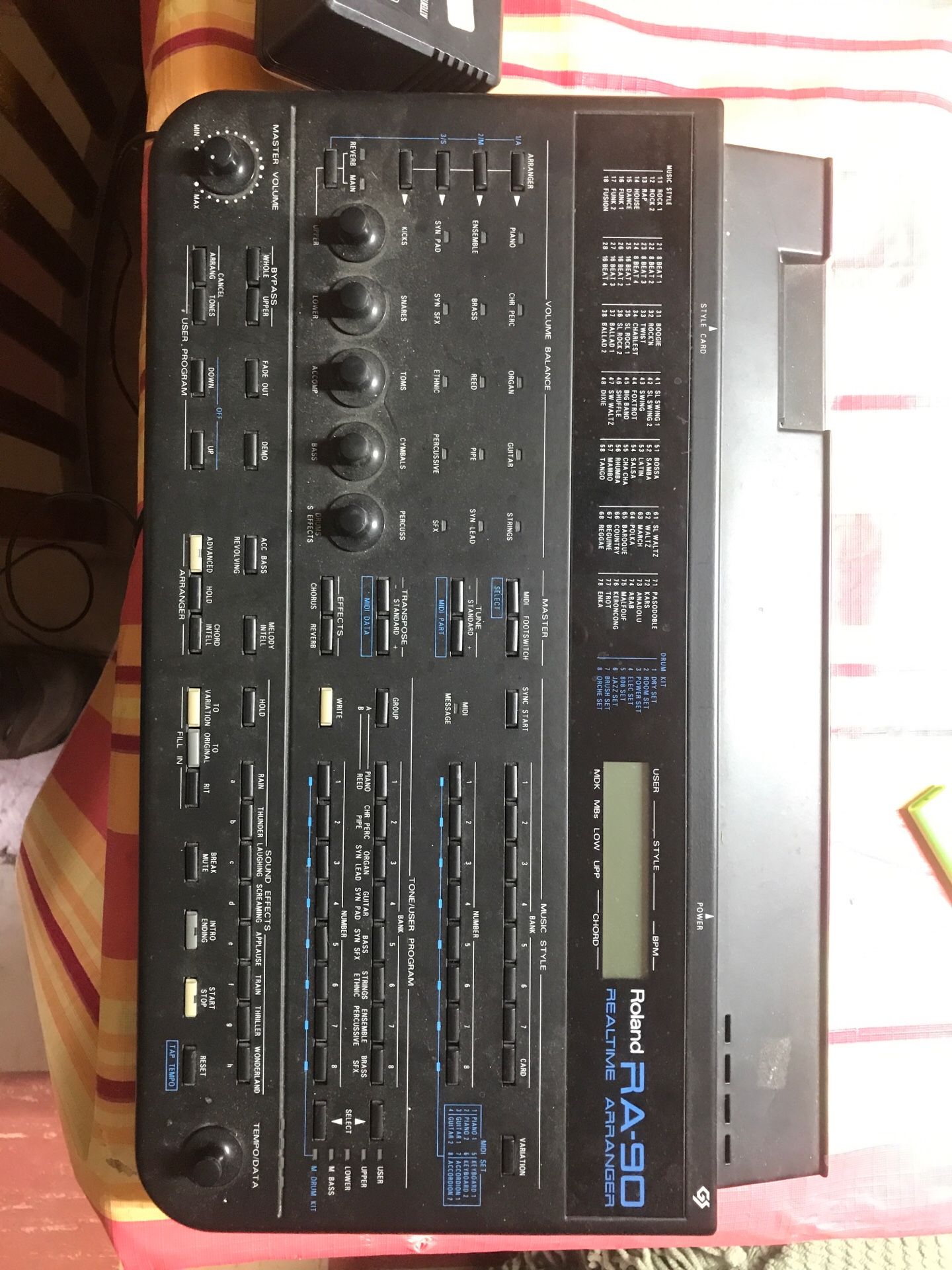 Roland RA-90 real-time arranger
