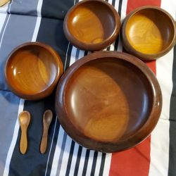Vintage Salad Wooden Bowls