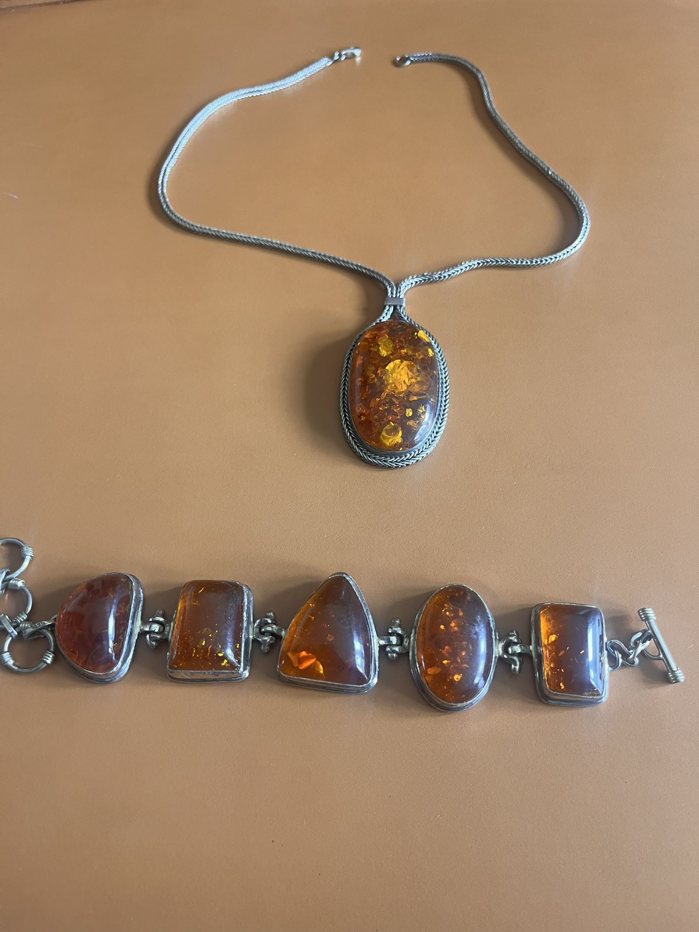Amber Necklace & Bracelet Set