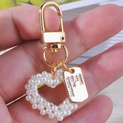 Brand New Cute Faux Pearl Heart-Shaped Keychain
