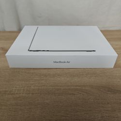 15 Inch Macbook Air 2023 M2 8GB Ram 256GB SSD Open Box