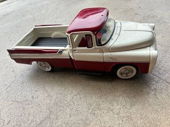 1957 Dodge Sweptside D100 Pickup Truck Danbury Mint Red Ivory 1:24