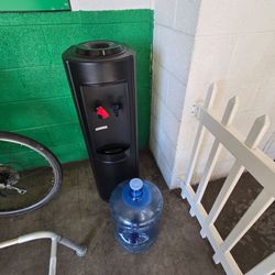 Water Dispenser