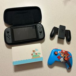 Nintendo Switch W/ Pro Contoller 