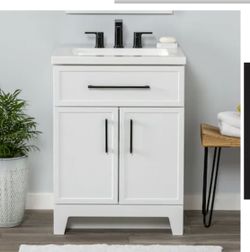 Bathroom Vanity - 24in