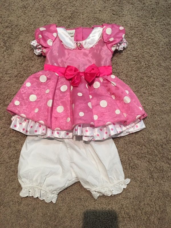 Disney store Minnie Mouse costume