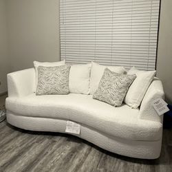 Bella Couch (white) 