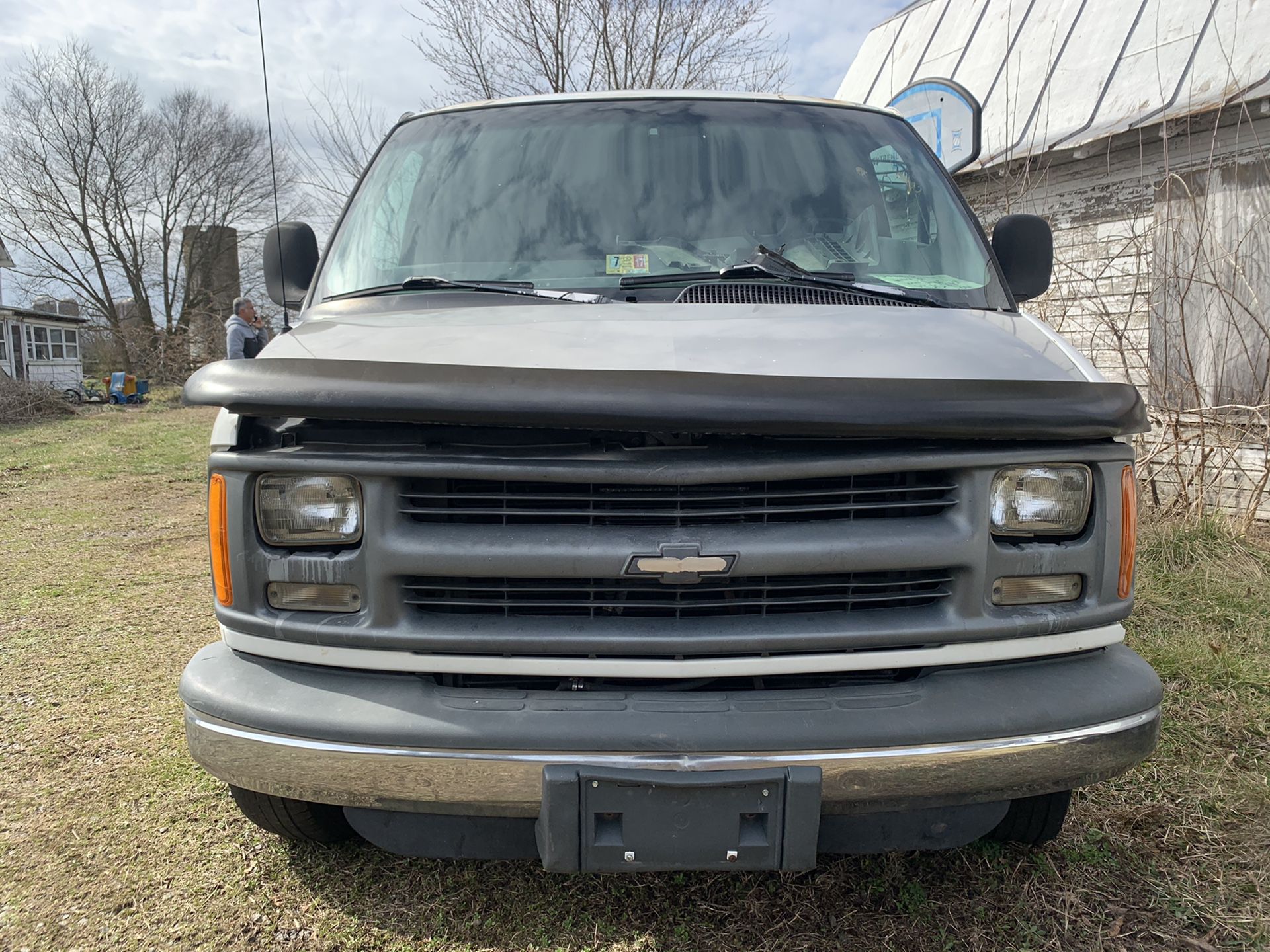 1999 Chevy Express Cargo for parts Scrap