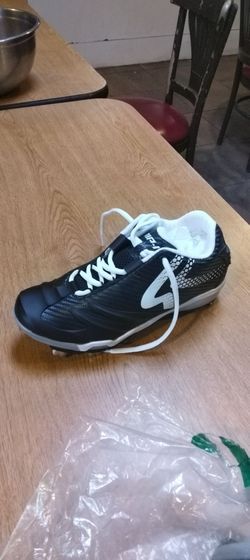 Softball cleats