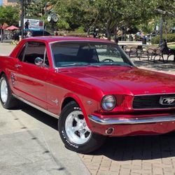 1966 Ford Mustang