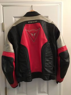 Motorcycle jacket