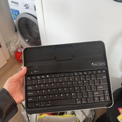 iPad Keyboard 