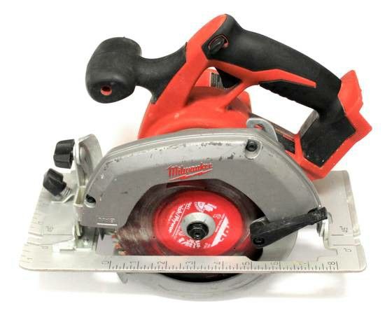 Milwaukee Cordless 6-1/2” Circular Saw