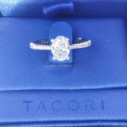 18k Tacori Engagement ring - Natural GIA Certified diamond