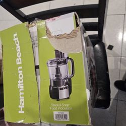 Procesador de alimentos apilable y compacto Hamilton Beach de 12 tazas con disco adicional
Playa Hamilton
4,4 de 5 estrellas, calificación promedio. L