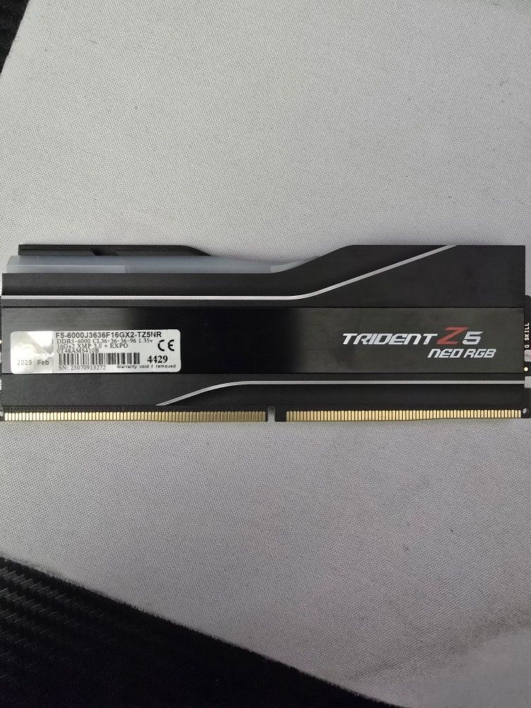Rams Sticks DDR 5 And 4 16 GB