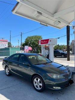 2004 Toyota Camry