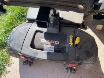 Go go motorized scooter
