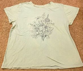 Fifth Sun Women's Crew Neck Floral Graphic Cotton Knit T-Shirt Beige Size L