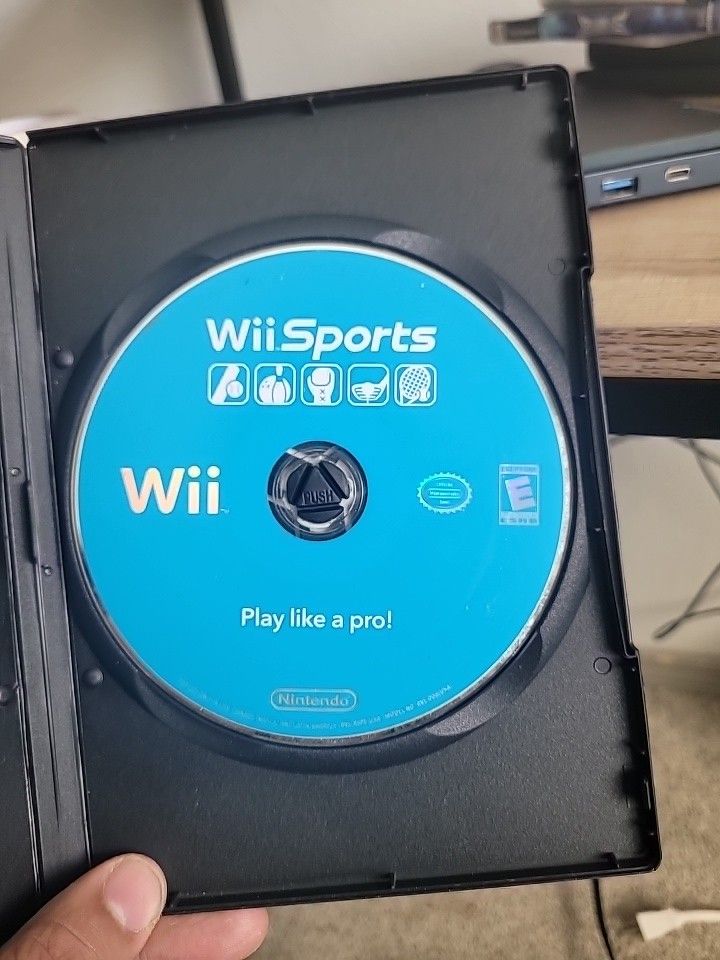 Wii Sports (Nintendo Wii) Disc Only