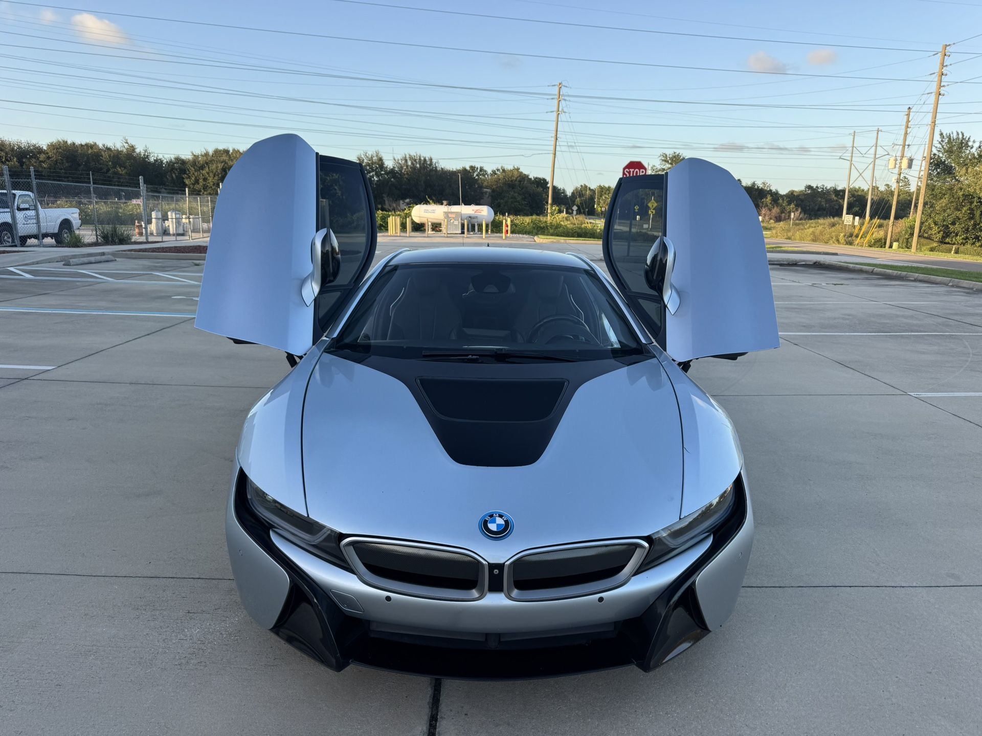 2016 BMW I8