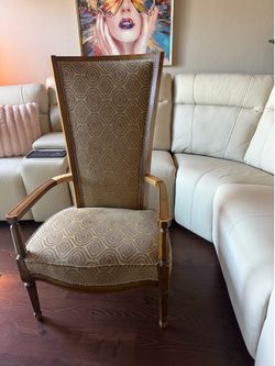 Beautiful Vintage Upholstered Accent Chair