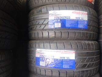 235 30 22 ( 2 NEW TIRES 235/30ZR22