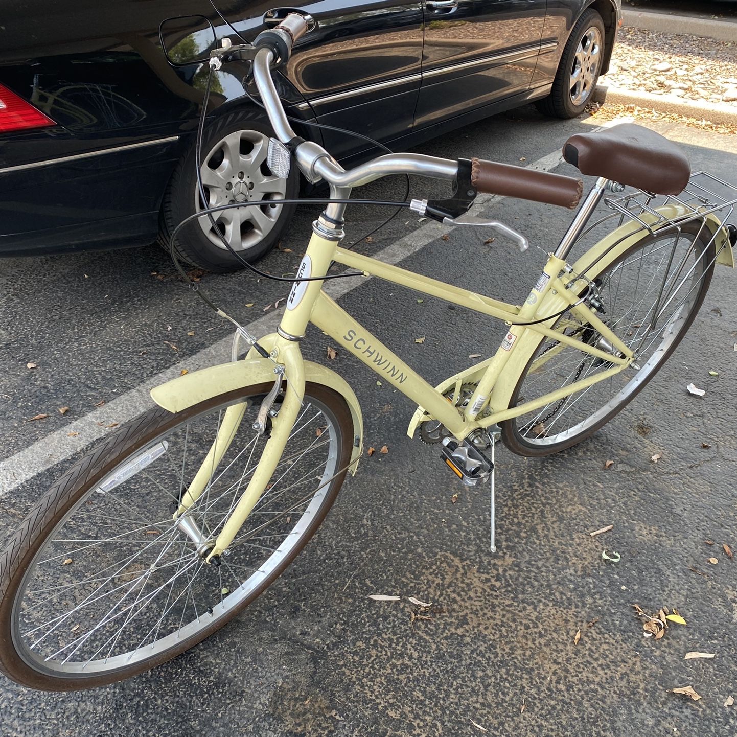 Schwinn Admiral Hybrid 7 Speed Bike 700c Wheels for Sale in Phoenix AZ OfferUp