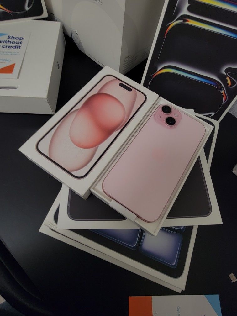 Apple iPhone 15 Plus 