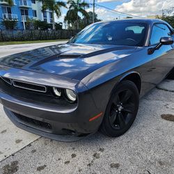 2016 DODGE CHALLENGER SXT 139K