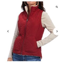 Woman's Ariat Reversible Vest