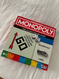 FINAL WEEK SALE—MUST GO! OBO | Classic Monopoly Board Game – Complete Set – Great Condition – $10