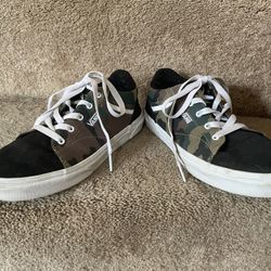 Camo Boys Vans Size 4.5