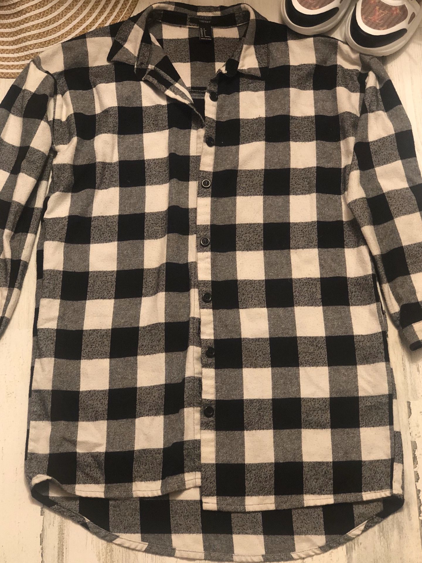 White Plaid flannel long shirt, with side packets, size S $10