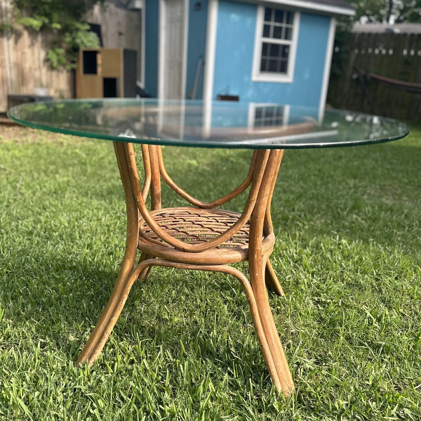 Glass Round Table