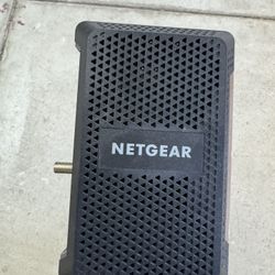 Netgear Nighthawk cable modem Cm1100