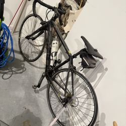 Felt F75 Road Bike