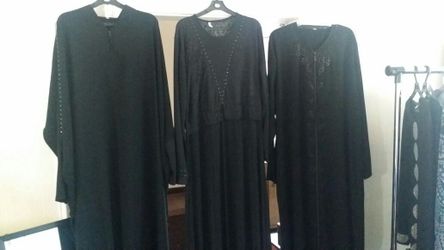 Abayat with a great quality fabric.