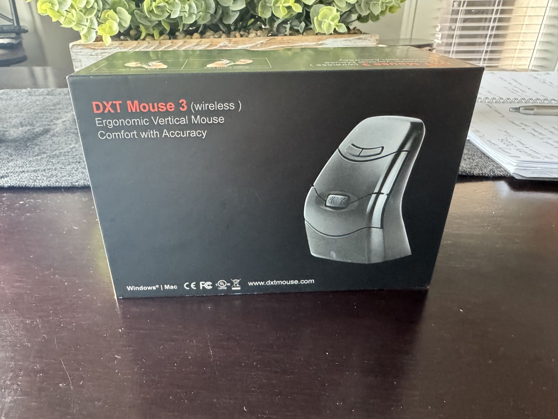 DXT 3 Wireless vertical Mouse
