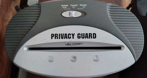Paper shredder
