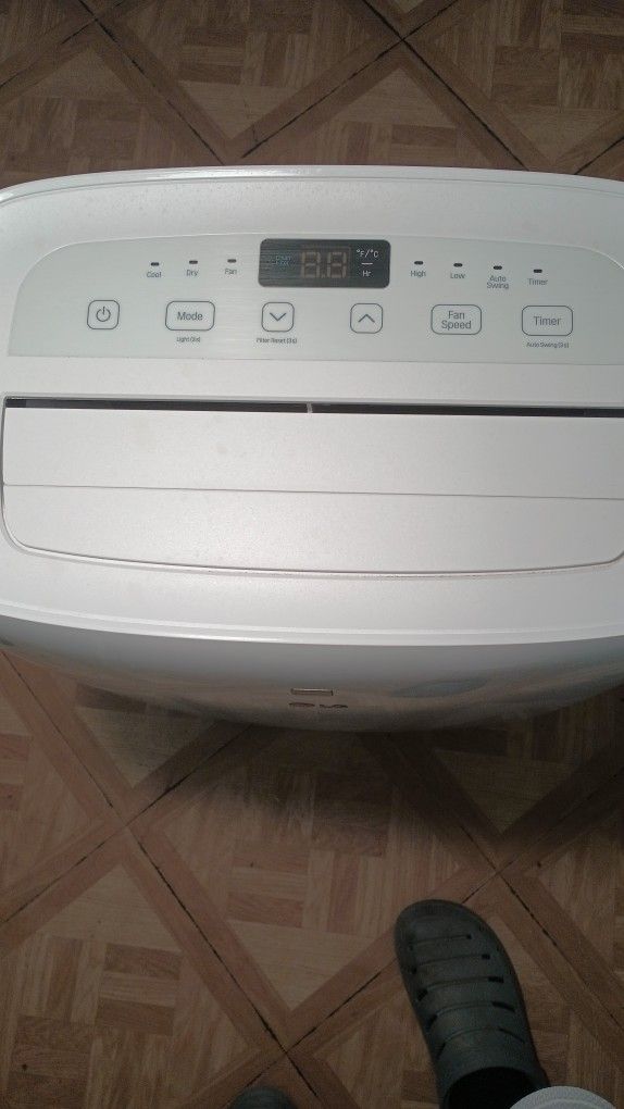 Portable AC Unit LG 6000 BTU Voltage 115